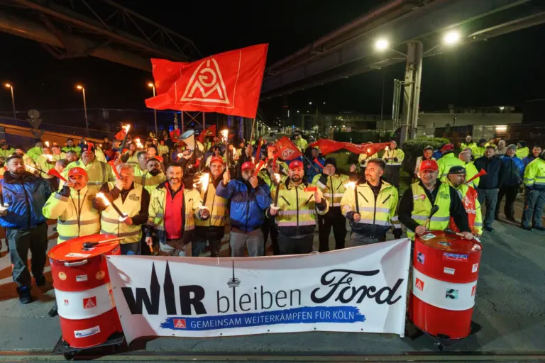 Autoindustrie unter Druck: Proteste bei Ford, Eisenwerk und Hanon